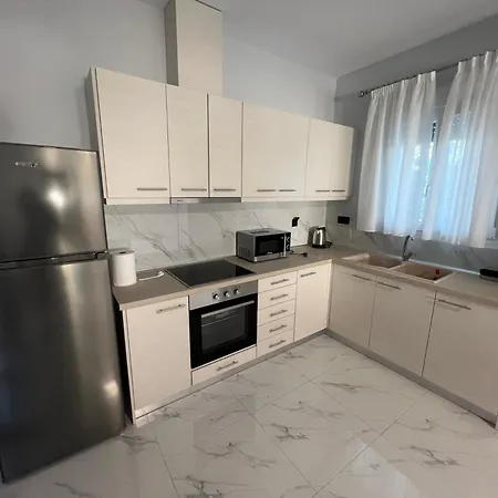 Apartments Korinos