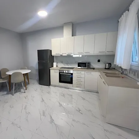 Apartments * Korinos